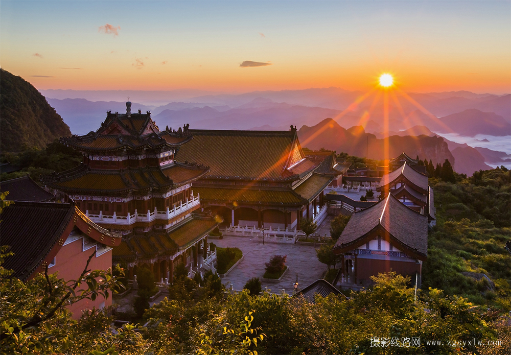 曦照天门山寺