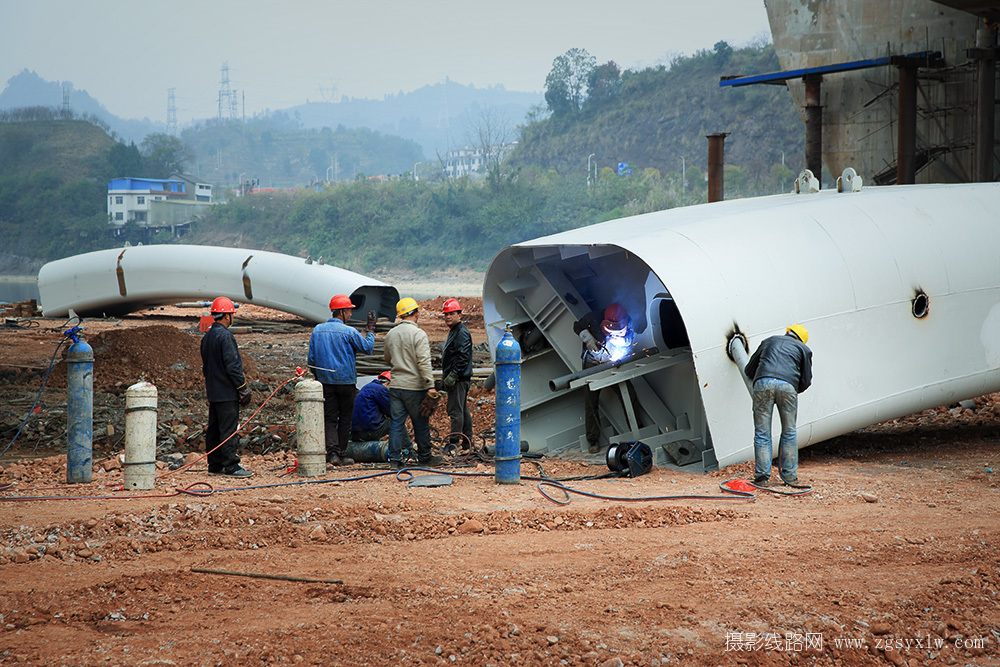 澧水张家界红壁岩大桥建设