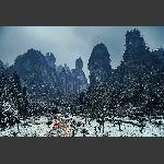 黄石寨下春雪来