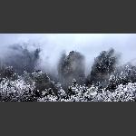 黄石寨观春雪
