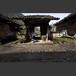 吊脚楼朝门