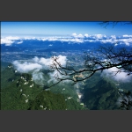 天门山上白云飘