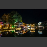 江边夜色