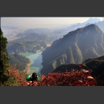 崇山远眺