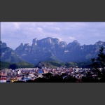 巍峨天门山