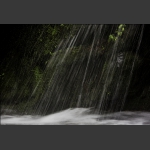 是瀑似雨