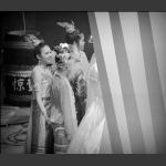 登台之前