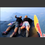 赛手跳台玩自拍