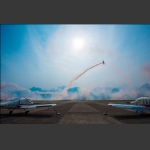 观天门搏击长空