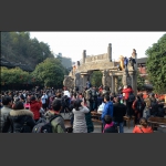 快点摔  莫欠我们