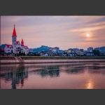 教堂的晨光(二)