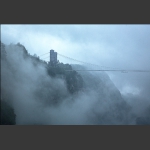 雾锁大峡谷
