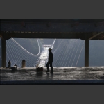 玻璃桥建设的施工者们1