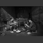 包粽子