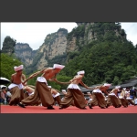 土家拉纤舞