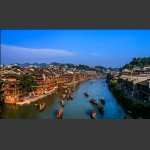 多彩的凤凰古城