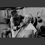 村寨理发师