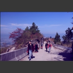 蹬崇山
