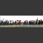 挑着甜酒敬亲朋