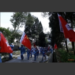 张家界市中旅组织的数百名户外爱好者重走长征路(1)