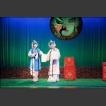传统京剧：“锁麟囊”剧照