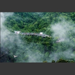 天门山-高空走扁带现场