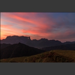 天门后山火烧云