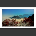崇山雾景