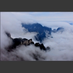 远山含黛