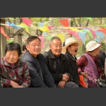 等戏开场