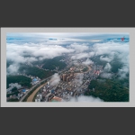 云雾中的桑植城