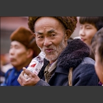 看戏老人