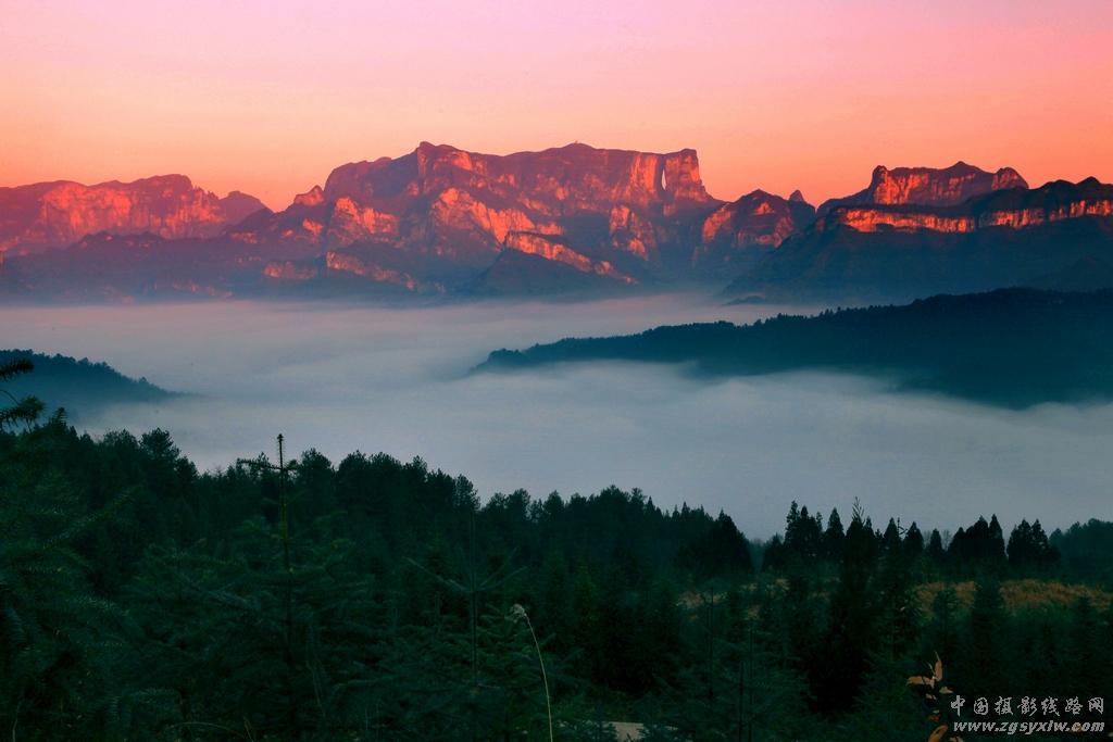 天门山背景