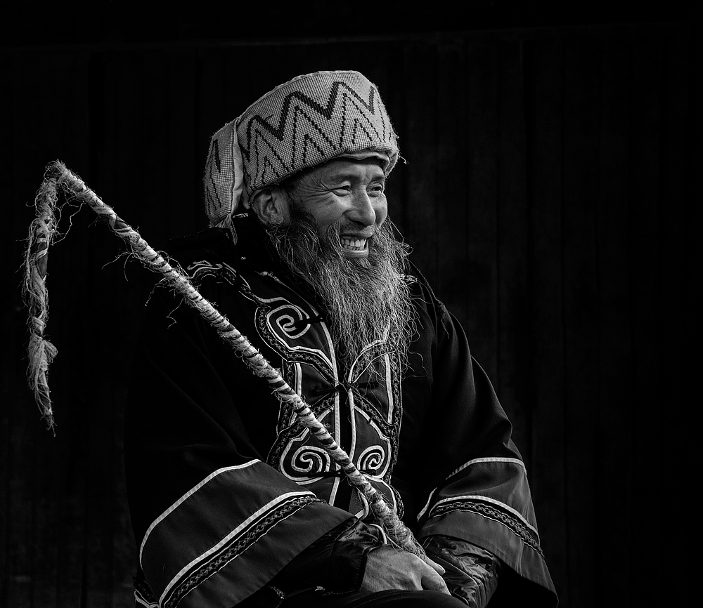 土家老人