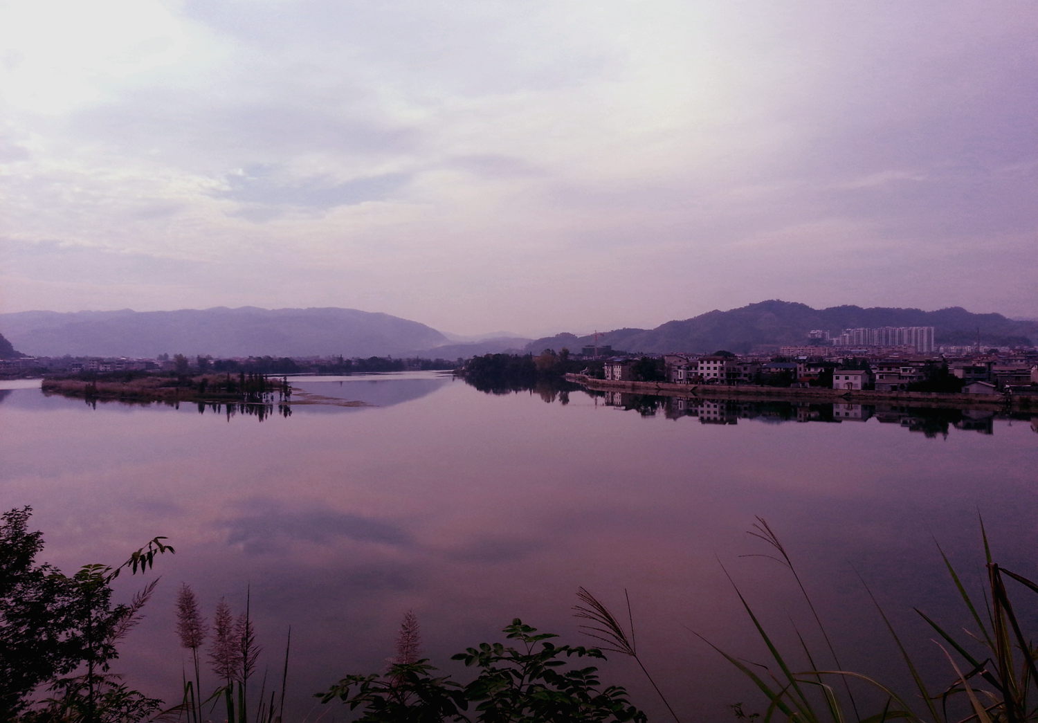 庸城水景