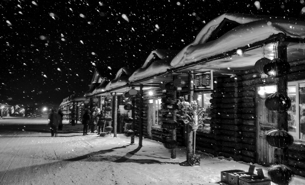 雪夜-商业街