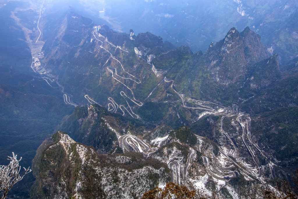 山路初冬