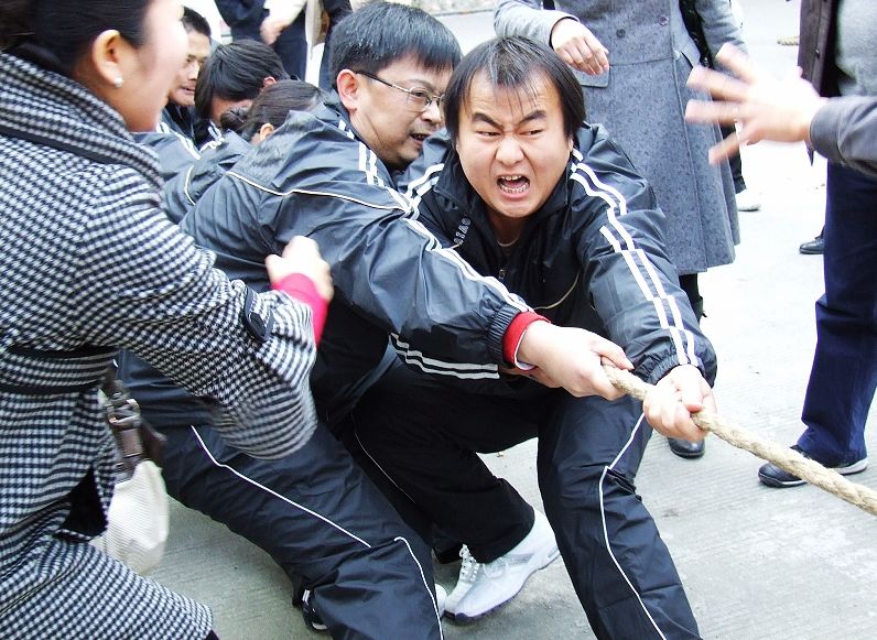拔河