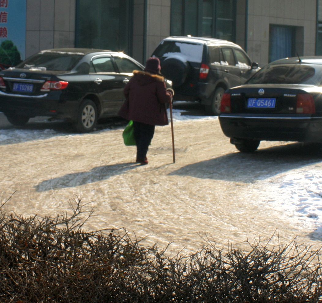 母亲——您慢走