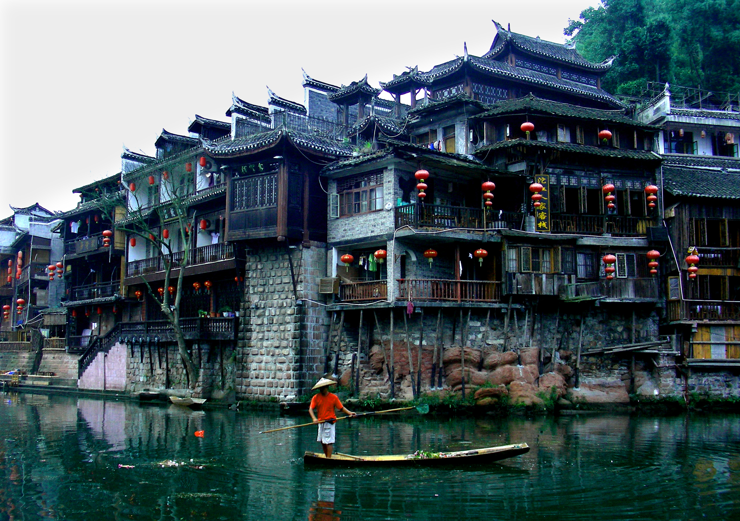 凤凰古城