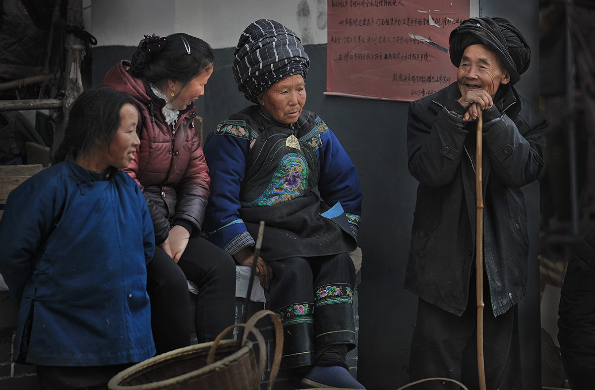 苗乡圩场见闻4