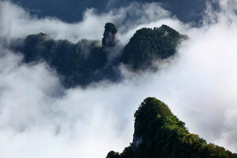对话天际间