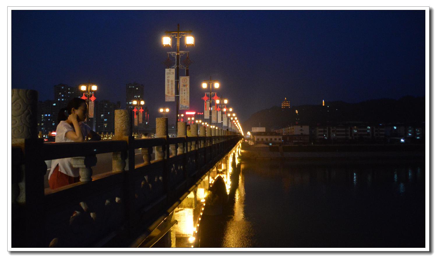 澧水夜景