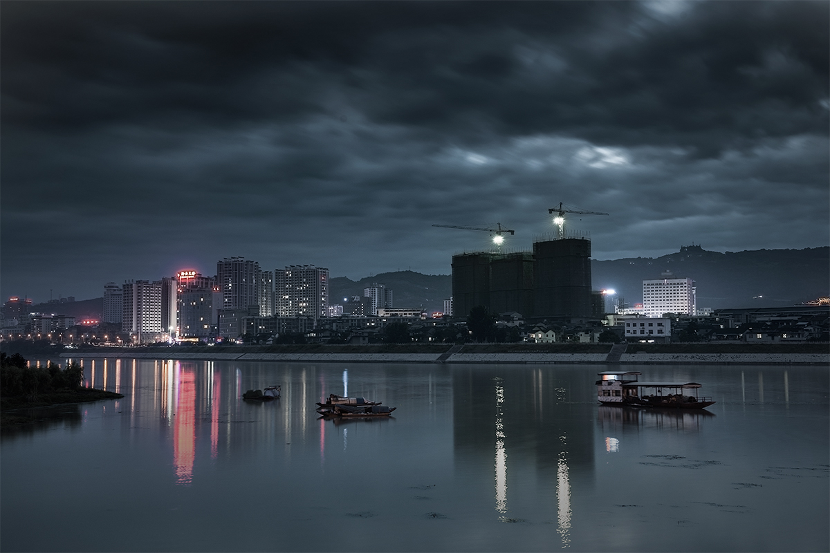 风雨欲来