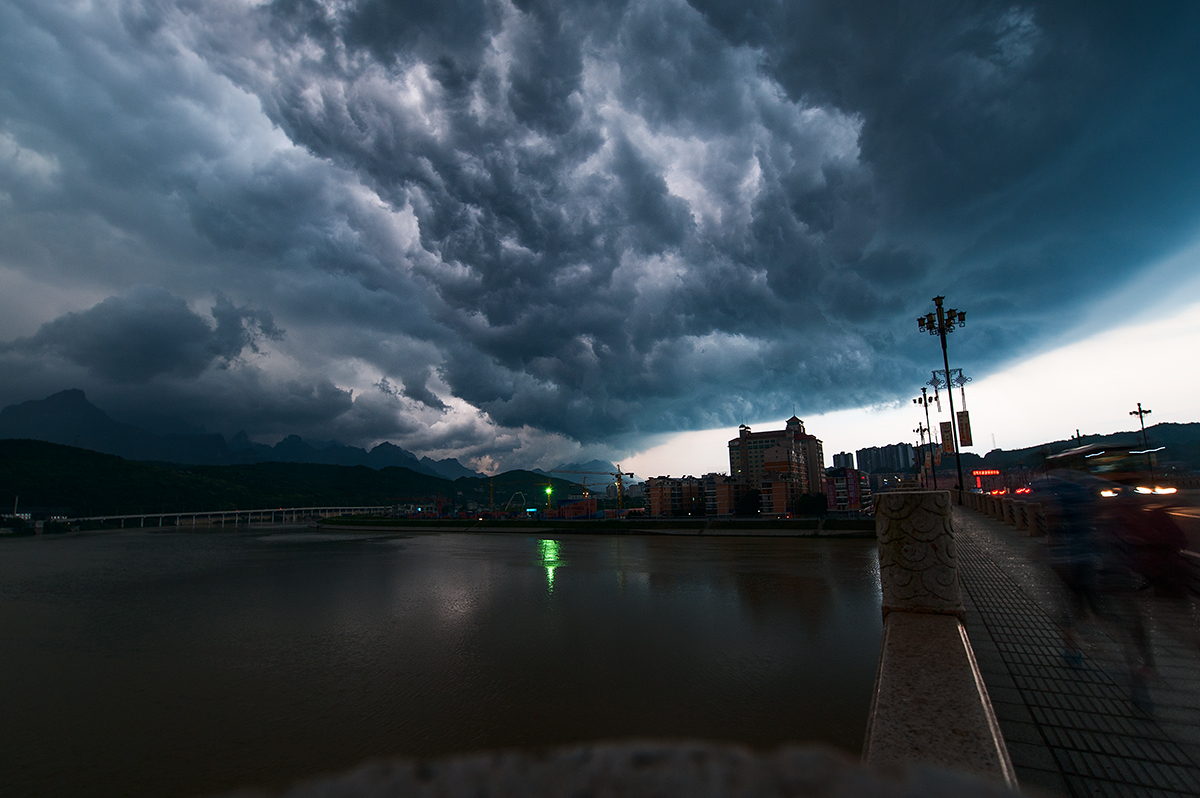 大雨要来了2