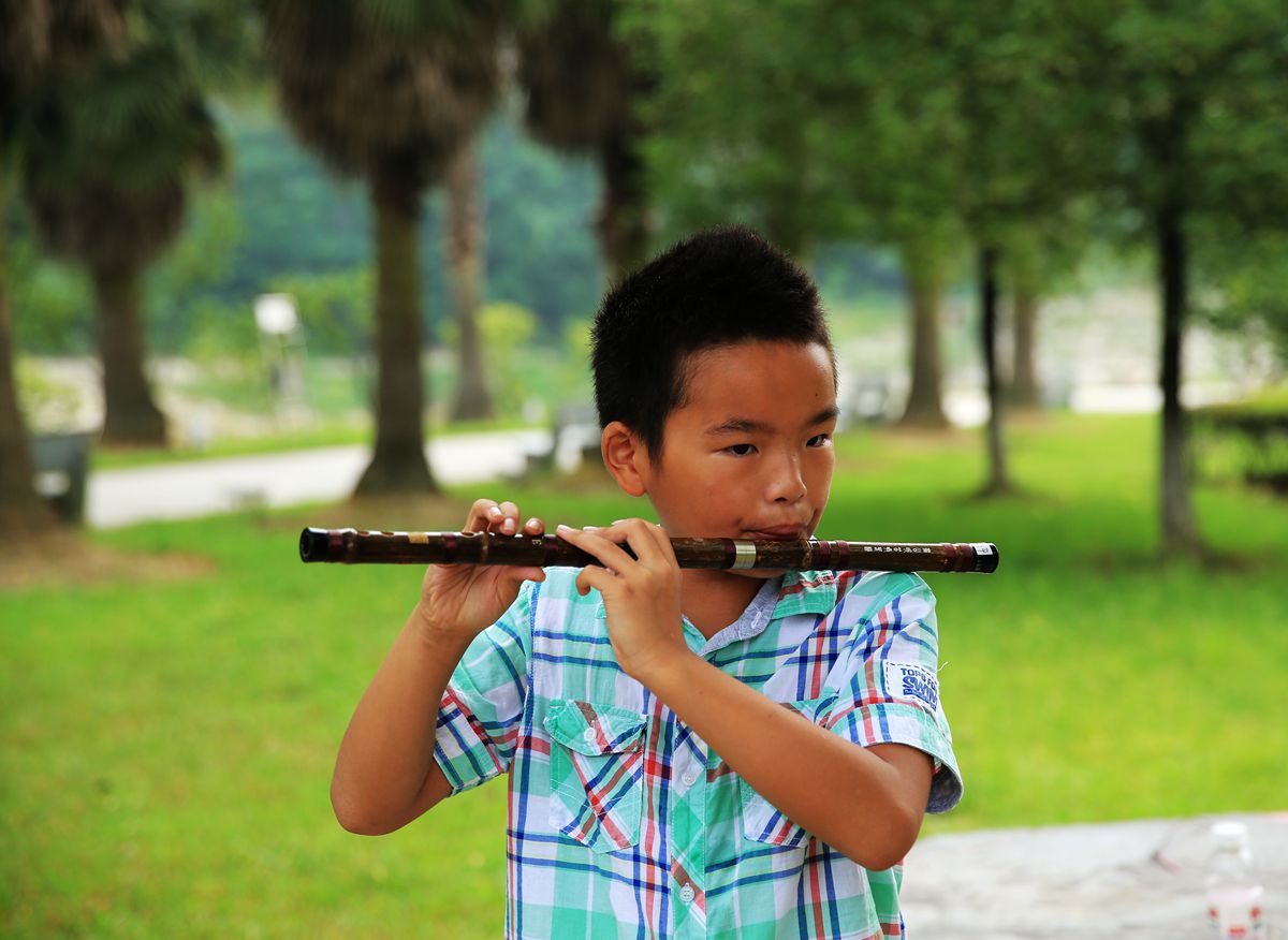 吹笛少年