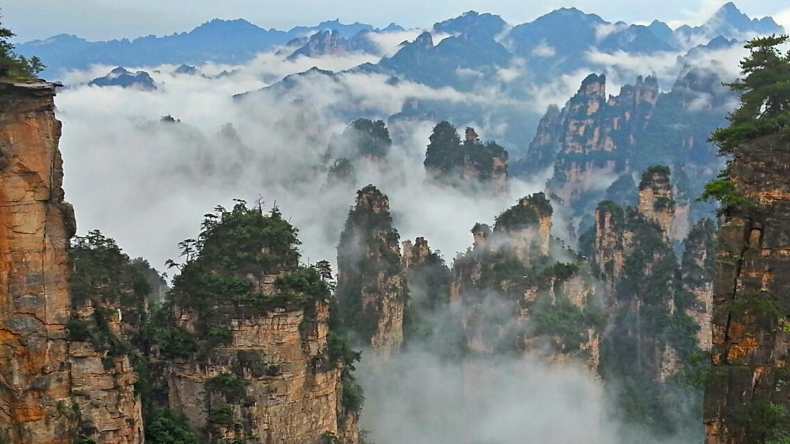 雾绕神堂湾