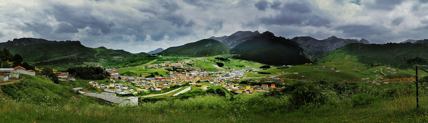 郎木寺全景