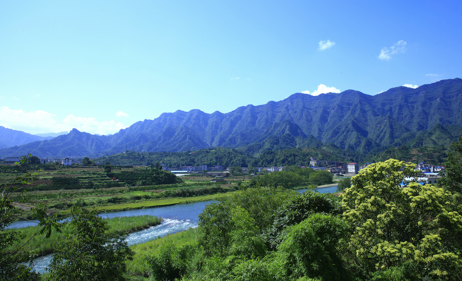 桑植  陈家河畔