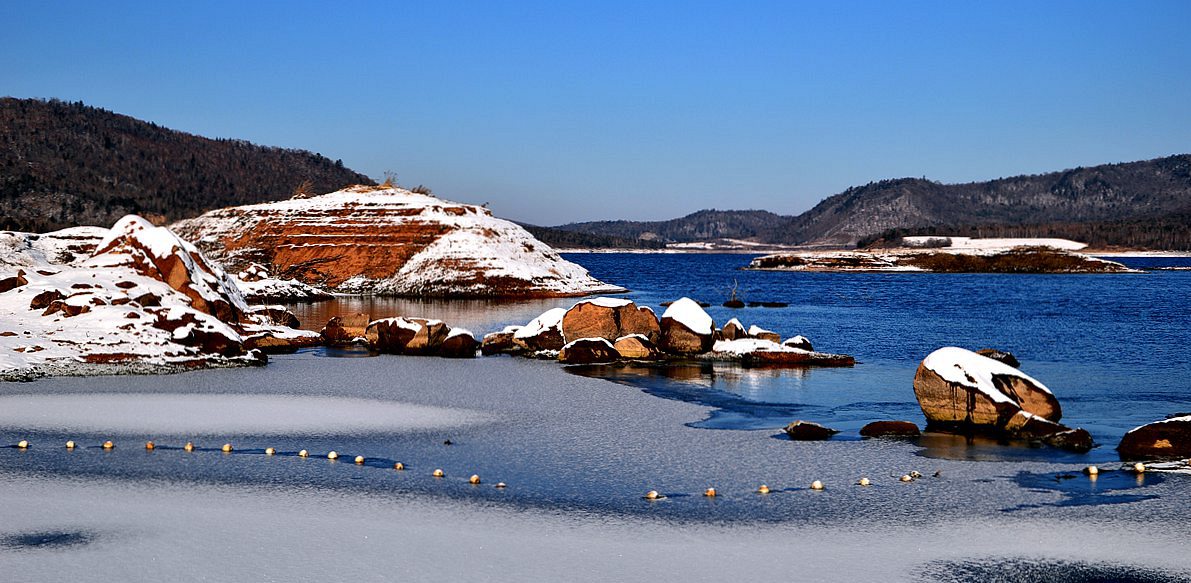 兴安湖初雪